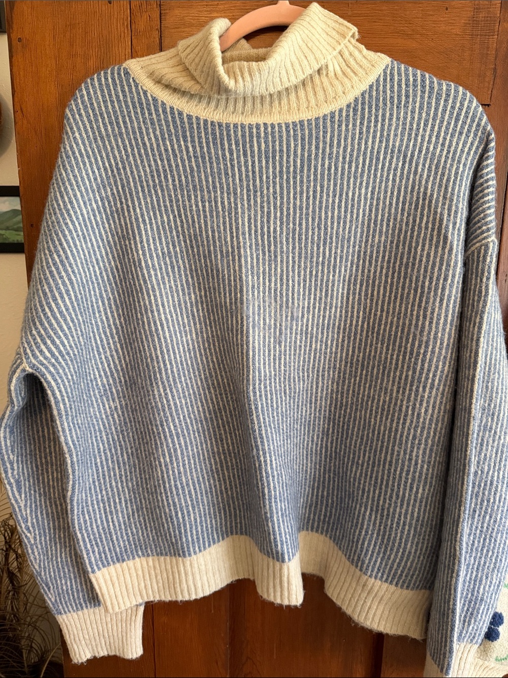 Staccato Cream and Light Blue Ribbed Turtleneck Sweater